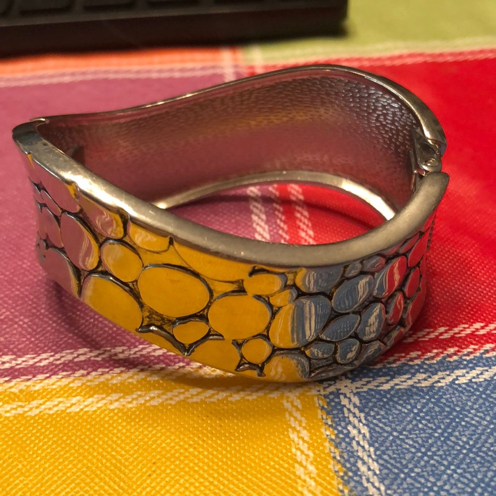 Cuff bracelet